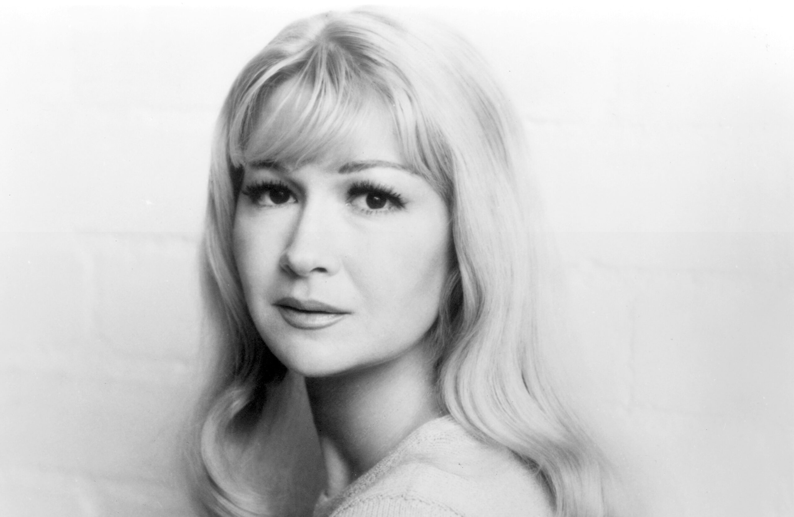 Discover Diane Ladd