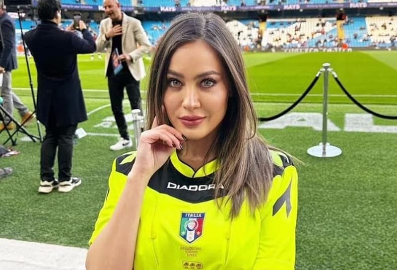 Discover Ginevra Lambruschi