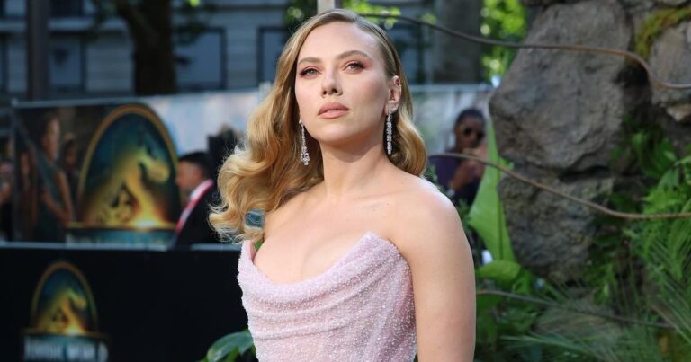 Discover Scarlett Johansson